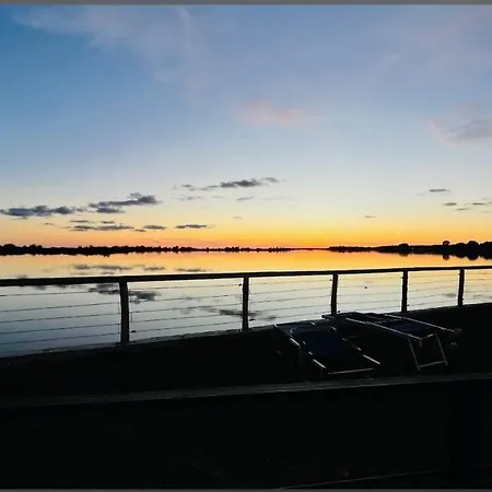 Sunset Appartement Baks-Rrjoll